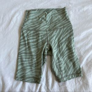 Lululemon Align High Rise Short 8”